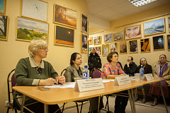 18 марта 2015 г. по адресу: ул. Люсиновская, д. 53 состоялась встреча главы управы Даниловского района Конюховой О.А. с населением