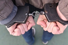 Оперативники юга столицы задержали подозреваемого в краже строительных инструментов из автомобиля